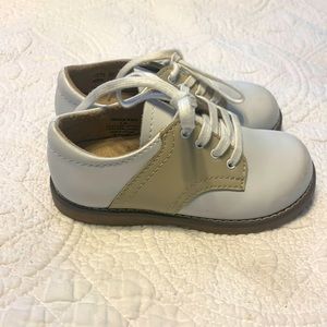 Tan Boys Footmates 7 medium